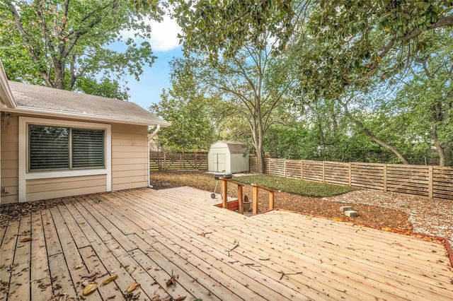 3400 Laguna DR, Austin, TX 78741