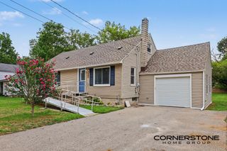 74 N Park Street NE, Cedar Springs, MI 49319