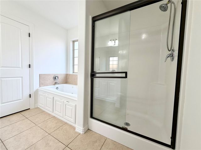 2912 S D Place, Rogers, AR 72756