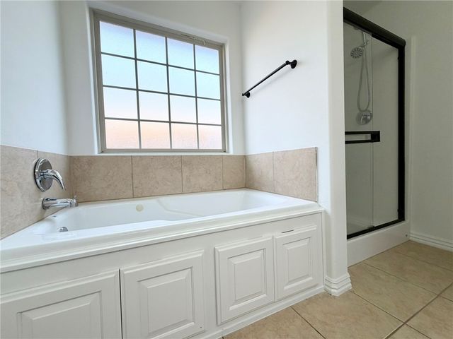 2912 S D Place, Rogers, AR 72756