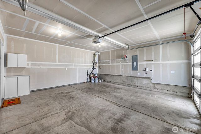 22425 69th Place W, Mountlake Terrace, WA 98155