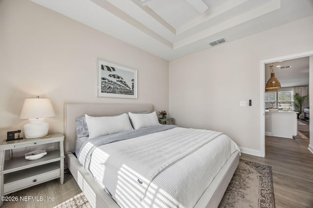 418 S 8TH Street, Fernandina Beach, FL 32034