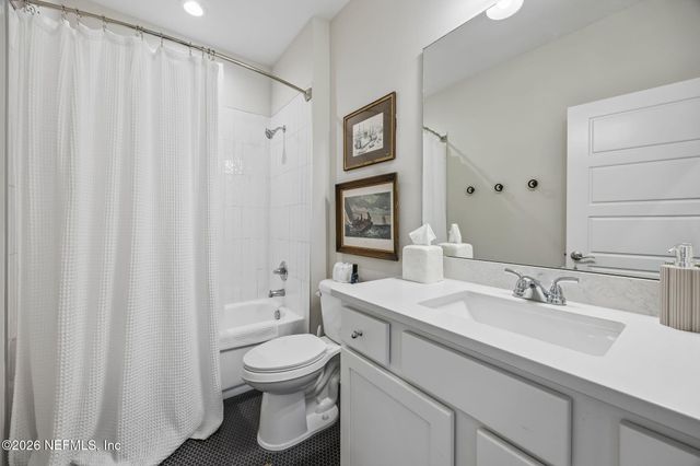 418 S 8TH Street, Fernandina Beach, FL 32034