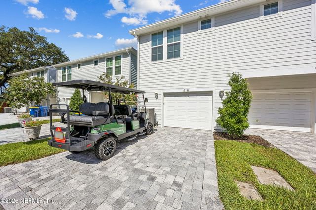 418 S 8TH Street, Fernandina Beach, FL 32034