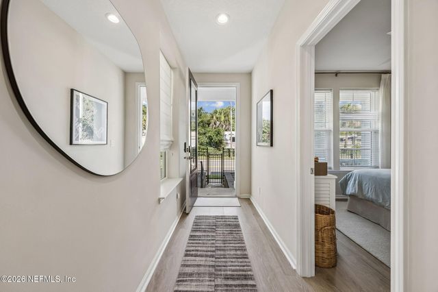 418 S 8TH Street, Fernandina Beach, FL 32034