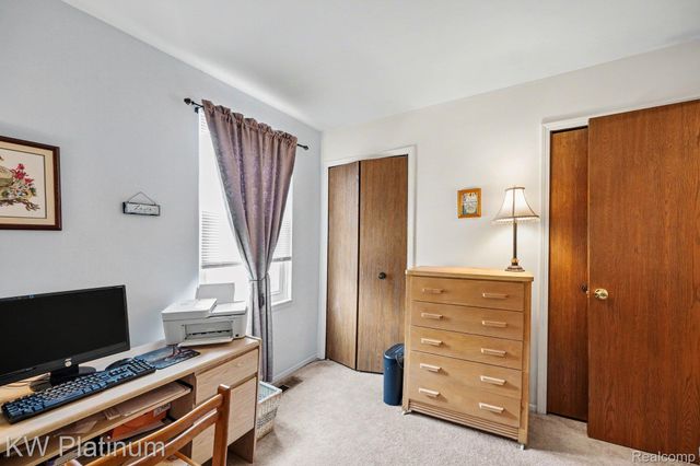 44566 N Bunker Hill Drive 100, Clinton Charter Township, MI 48038