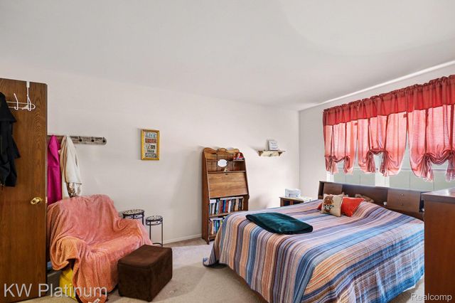 44566 N Bunker Hill Drive 100, Clinton Charter Township, MI 48038