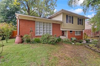 1547 Altawood Drive, Clarksville, IN 47129