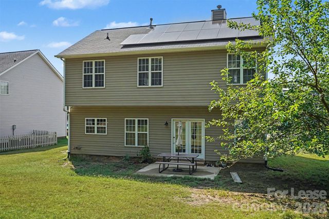 9231 Mitchell Glen Drive, Charlotte, NC 28277