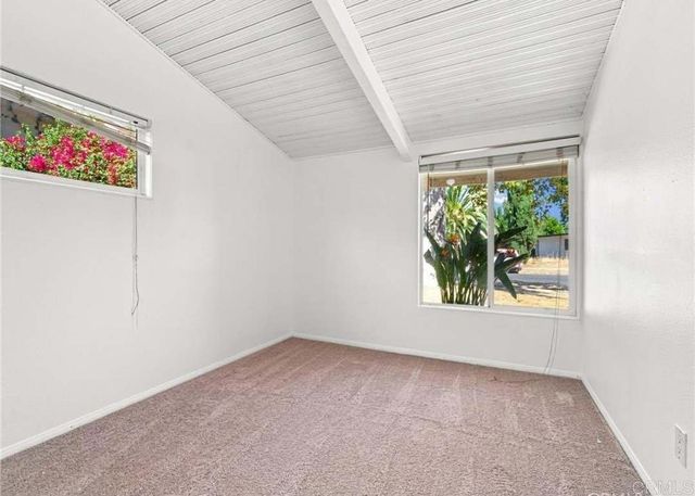 7735 Zelzah Ave, Reseda, CA 91335