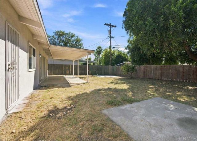 7735 Zelzah Ave, Reseda, CA 91335