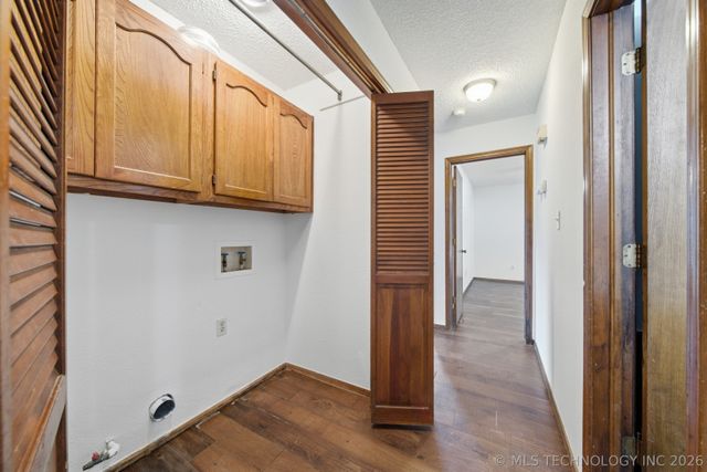 3903 S Walnut Place, Broken Arrow, OK 74011