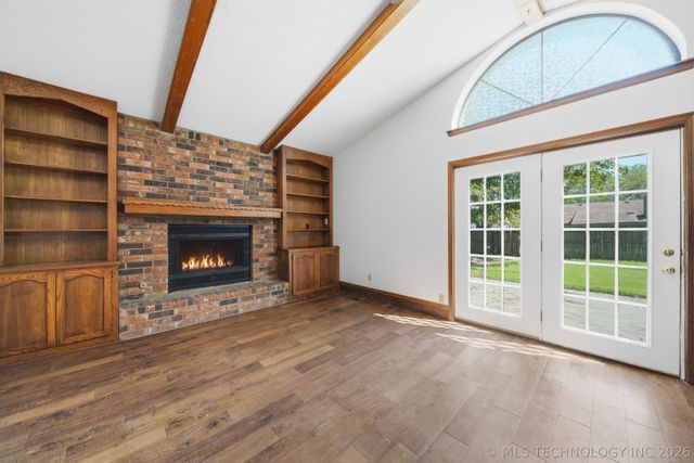 3903 S Walnut Place, Broken Arrow, OK 74011