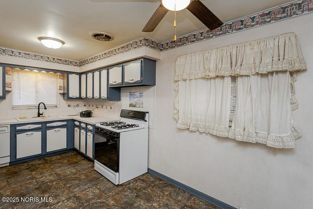 324 E Pearl Street, Toledo, OH 43608