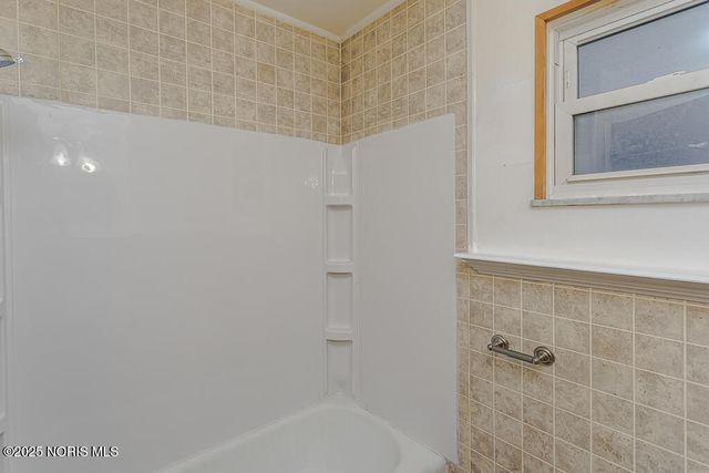 324 E Pearl Street, Toledo, OH 43608