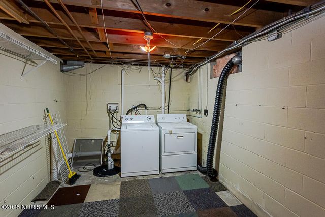 324 E Pearl Street, Toledo, OH 43608