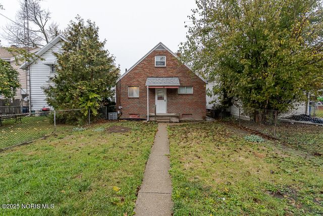 324 E Pearl Street, Toledo, OH 43608