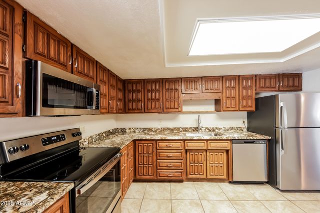 14248 N 35TH Street, Phoenix, AZ 85032