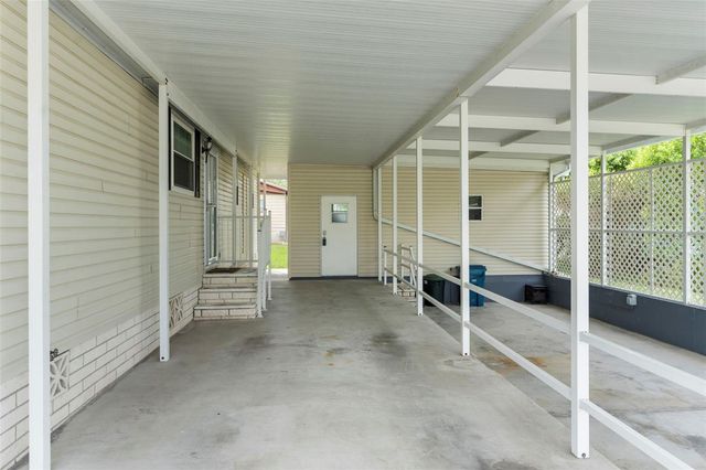 14986 RIALTO AVENUE, Brooksville, FL 34613