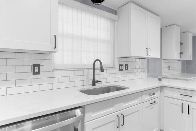 14986 RIALTO AVENUE, Brooksville, FL 34613