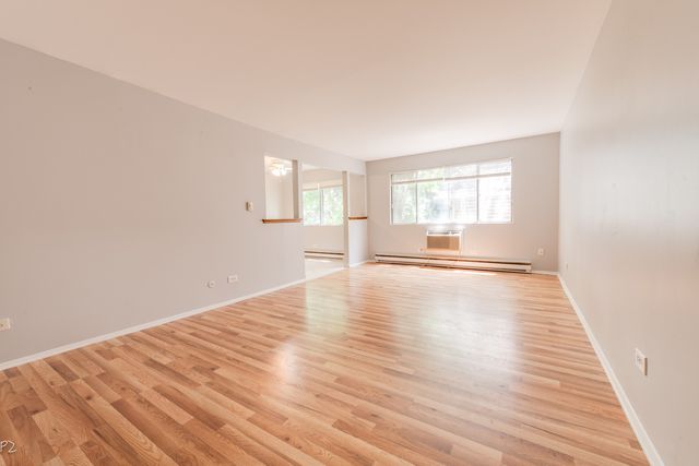 316 MARENGO Avenue 2B, Forest Park, IL 60130
