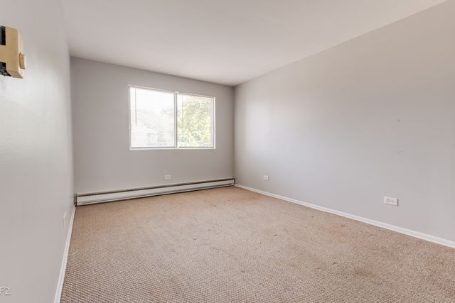 316 MARENGO Avenue 2B, Forest Park, IL 60130