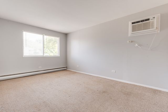 316 MARENGO Avenue 2B, Forest Park, IL 60130