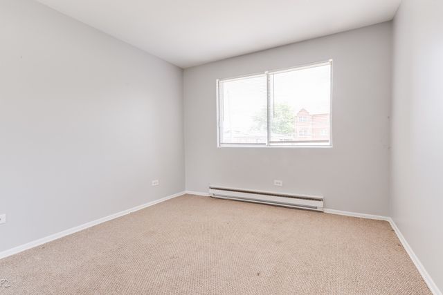 316 MARENGO Avenue 2B, Forest Park, IL 60130