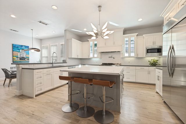 6946 Sperry Street, Dallas, TX 75214