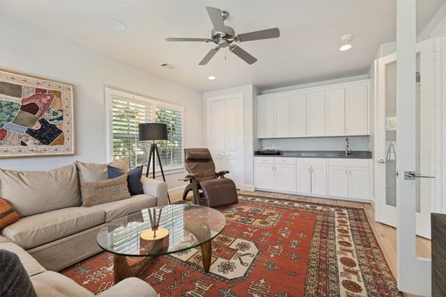 6946 Sperry Street, Dallas, TX 75214