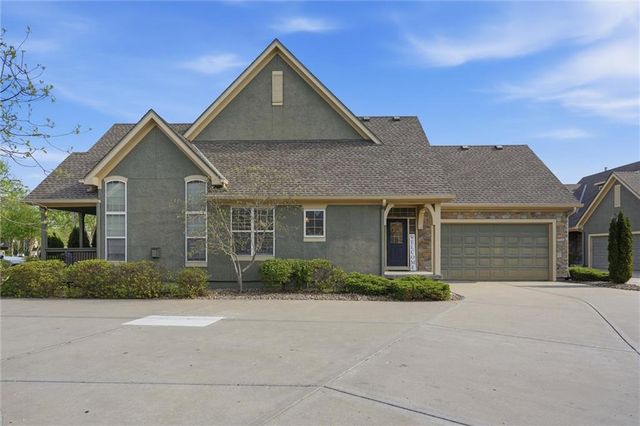 14801 Meadow Lane, Leawood, KS 66224