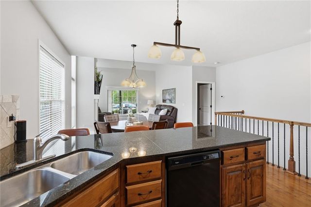 14801 Meadow Lane, Leawood, KS 66224