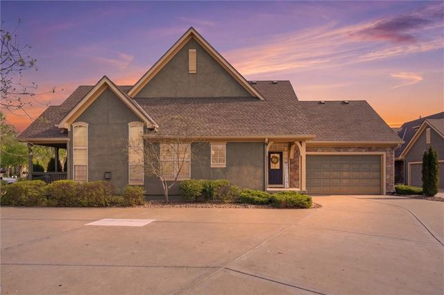14801 Meadow Lane, Leawood, KS 66224