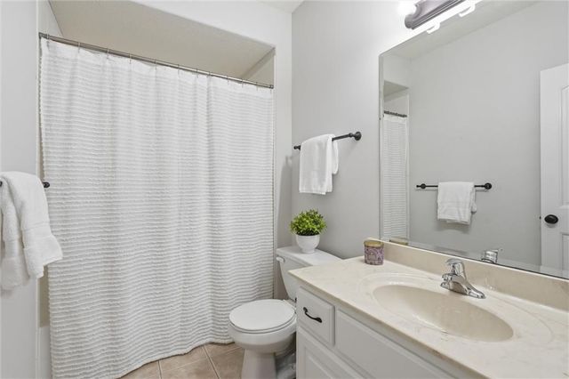 14801 Meadow Lane, Leawood, KS 66224