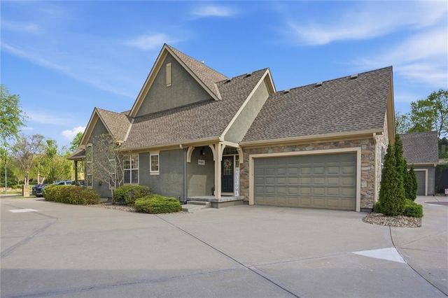 14801 Meadow Lane, Leawood, KS 66224