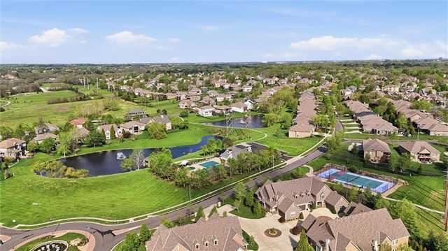 14801 Meadow Lane, Leawood, KS 66224