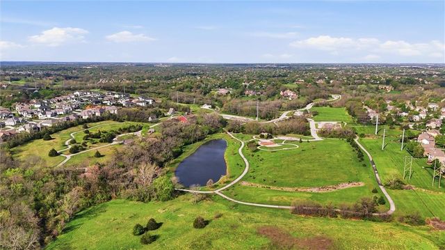 14801 Meadow Lane, Leawood, KS 66224