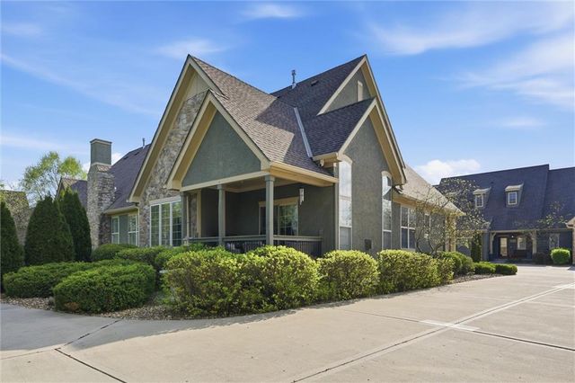 14801 Meadow Lane, Leawood, KS 66224