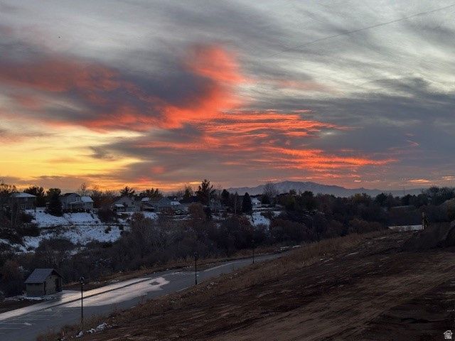 1354 E HOLLYHOCK WAY, Layton, UT 84040