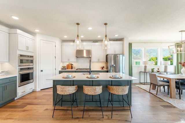 1354 E HOLLYHOCK WAY, Layton, UT 84040