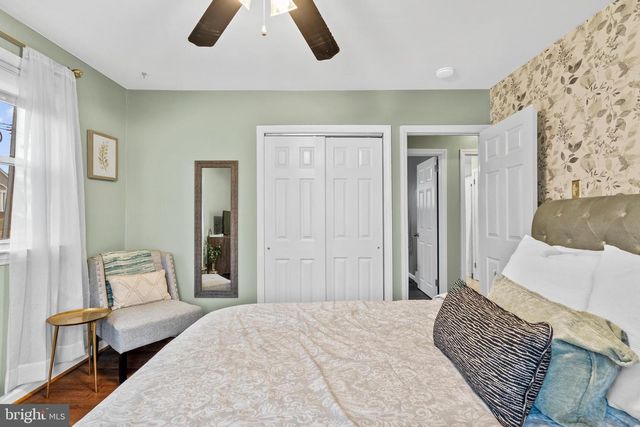 15 VIRGINIA AVE, Cherry Hill, NJ 08002