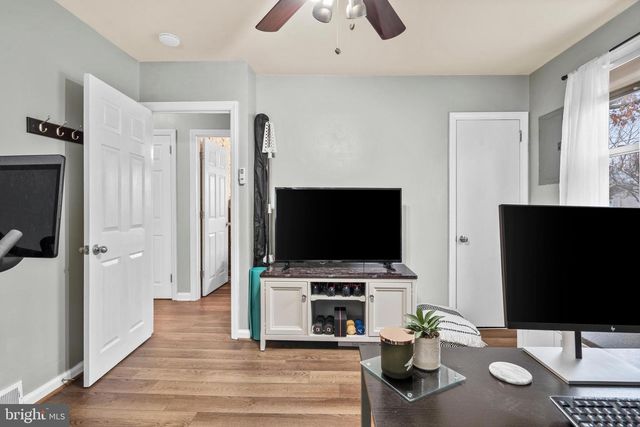 15 VIRGINIA AVE, Cherry Hill, NJ 08002