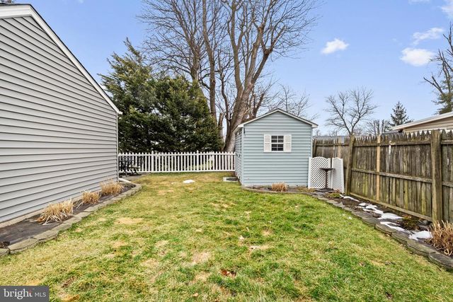 15 VIRGINIA AVE, Cherry Hill, NJ 08002