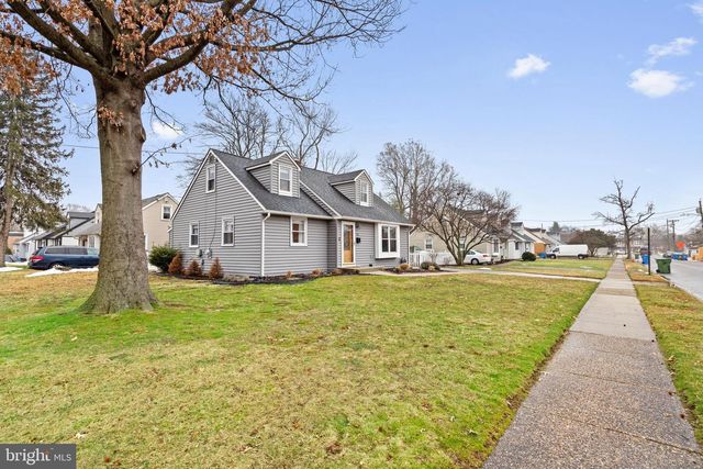 15 VIRGINIA AVE, Cherry Hill, NJ 08002