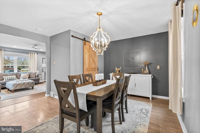 15 VIRGINIA AVE, Cherry Hill, NJ 08002