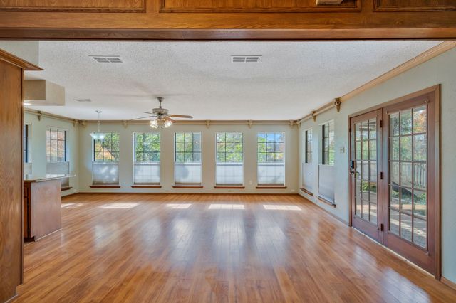 2716 Plover Lane, Irving, TX 75060