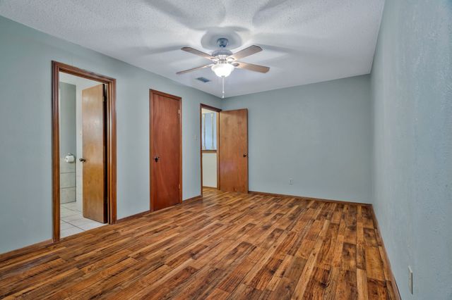 2716 Plover Lane, Irving, TX 75060