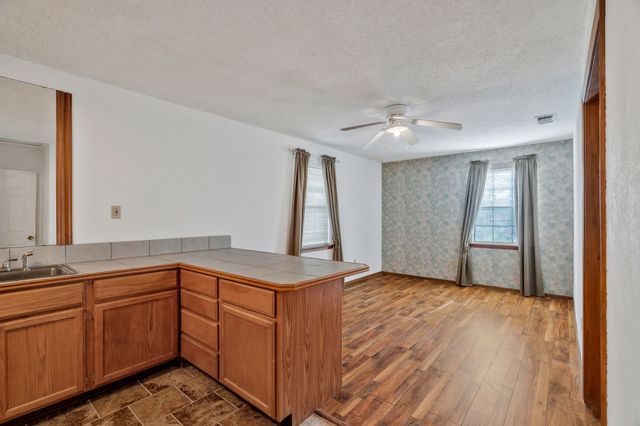 2716 Plover Lane, Irving, TX 75060