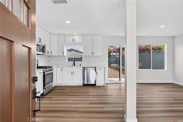 173 W 232nd Pl, Carson, CA 90745