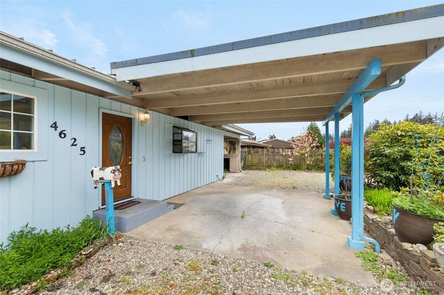 4625 Silvertip Lane, Everett, WA 98203